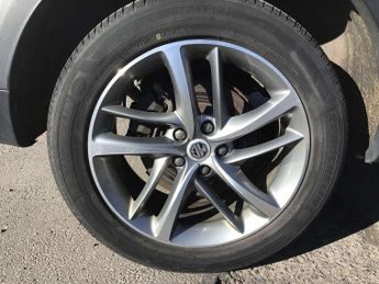 MG HS 1.5 T-GDI Exclusive 5dr DCT