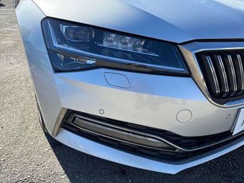 Skoda Superb 2.0 TDI CR 190 Laurin + Klement 5dr DSG