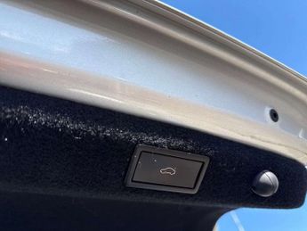 Skoda Superb 2.0 TDI CR 190 Laurin + Klement 5dr DSG