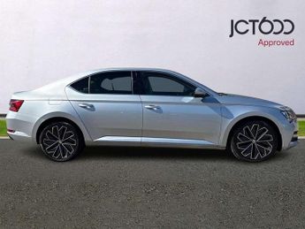 Skoda Superb 2.0 TDI CR 190 Laurin + Klement 5dr DSG