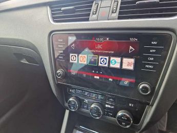 Skoda Octavia Estate 2.0 TDI CR vRS 5dr DSG [7 speed] [Black Pack]