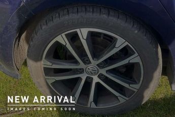 Volkswagen Golf 1.5 TSI EVO 150 R-Line 5dr DSG