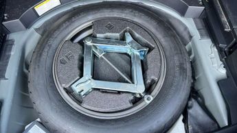 Toyota RAV4 2.5 VVT-i Hybrid Dynamic 5dr CVT