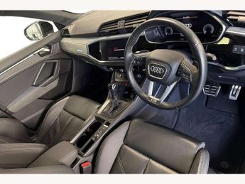 Audi Q3 45 TFSI e Black Edition 5dr S Tronic [Tech Pack]