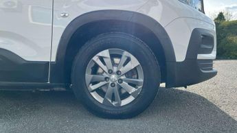 Peugeot Rifter 1.5 BlueHDi 130 Allure Premium 5dr EAT8