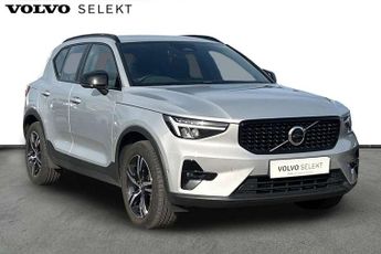 Volvo XC40 2.0 B3P Plus Dark 5dr Auto