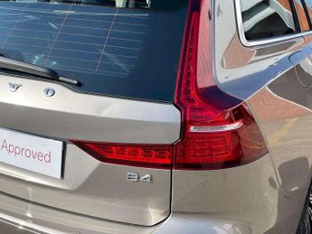 Volvo V60 2.0 B4P Inscription 5dr Auto