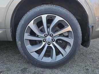 Land Rover Discovery Sport 2.0 D200 R-Dynamic HSE 5dr Auto [5 Seat]