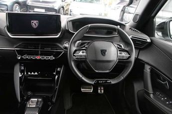 Peugeot 2008 1.2 Hybrid 136 GT 5dr e-DSC6