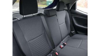 Toyota Yaris 1.5 Hybrid Design 5dr CVT