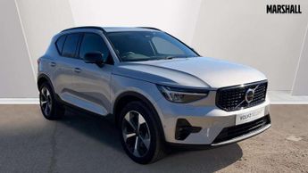 Volvo XC40 2.0 B4P Ultimate Dark 5dr Auto