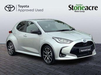 Toyota Yaris 1.5 Hybrid Dynamic 5dr CVT