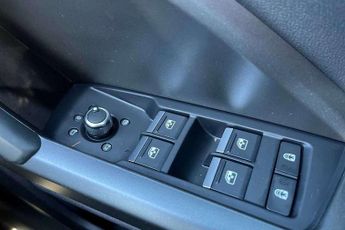 Audi Q3 40 TFSI Quattro S Line 5dr S Tronic
