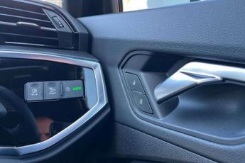 Audi Q3 40 TFSI Quattro S Line 5dr S Tronic