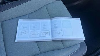 Volvo XC40 2.0 B3P Core 5dr Auto