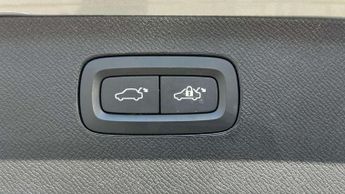 Volvo XC90 2.0 B5P Ultra Dark 5dr AWD Geartronic