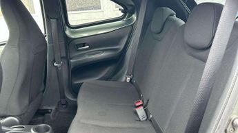 Toyota Aygo X 1.0 VVT-i Edge 5dr Auto