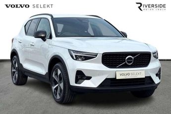 Volvo XC40 2.0 B4P Plus Dark 5dr Auto
