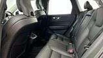 Volvo XC60 2.0 B4P Plus Dark 5dr Geartronic