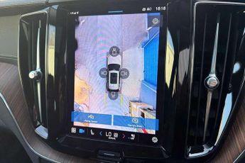 Volvo XC60 2.0 B5P Ultimate Dark 5dr AWD Geartronic