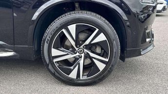 Volvo XC90 2.0 B5D [235] Plus Dark 5dr AWD Geartronic