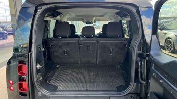 Land Rover Defender 3.0 D200 110 5dr Auto