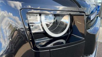 Land Rover Defender 3.0 D200 110 5dr Auto