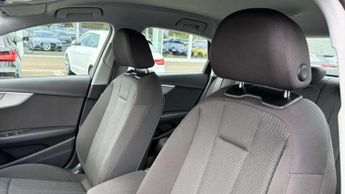 Audi A4 35 TFSI Technik 4dr S Tronic