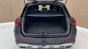 Mercedes-Benz GLC GLC 300 4Matic AMG Line 5dr 9G-Tronic