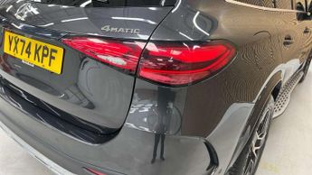 Mercedes-Benz GLC GLC 300 4Matic AMG Line 5dr 9G-Tronic