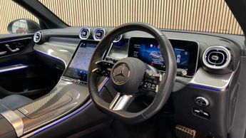 Mercedes-Benz GLC GLC 300 4Matic AMG Line 5dr 9G-Tronic
