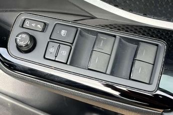 Toyota C-HR 1.8 Hybrid GR Sport 5dr CVT