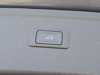 Audi Q5 50 TFSI e Quattro S Line 5dr S Tronic