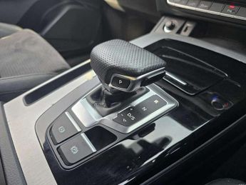 Audi Q5 50 TFSI e Quattro S Line 5dr S Tronic