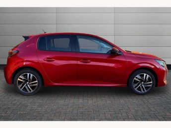 Peugeot 208 1.2 PureTech 100 Allure Premium + 5dr EAT8