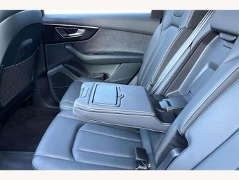 Audi Q7 3.0 TFSI Quattro 340 Black Edition 5dr Tiptronic