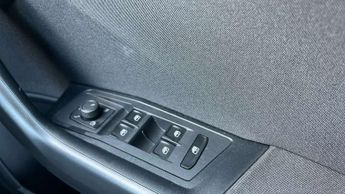 Volkswagen T-Roc 1.5 TSI Life 5dr DSG