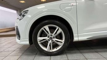 Audi Q3 45 TFSI e S Line 5dr S Tronic