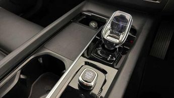Volvo XC60 2.0 B4D Plus Dark 5dr AWD Geartronic