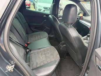 SEAT Arona 1.0 TSI 115 FR Sport 5dr DSG