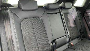 Audi Q3 35 TDI S Line 5dr S Tronic