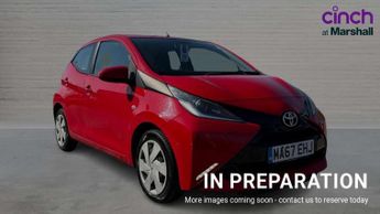 Toyota AYGO 1.0 VVT-i X-Play 5dr