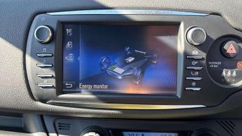 Toyota Yaris 1.5 Hybrid Yellow Edition 5dr CVT