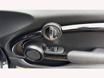 MINI Hatchback 2.0 Cooper S Classic 3dr Auto