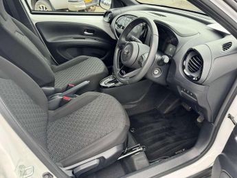Toyota Aygo X 1.0 VVT-i Edge 5dr Auto