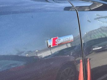 Audi Q3 35 TDI S Line 5dr S Tronic