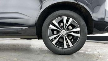 Volvo XC60 2.0 B4D Momentum 5dr AWD Geartronic