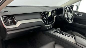 Volvo XC60 2.0 B4P Plus Dark 5dr Geartronic