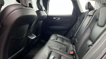 Volvo XC60 2.0 B4P Plus Dark 5dr Geartronic