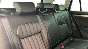 Skoda Superb Estate 2.0 TDI CR SE L 5dr DSG